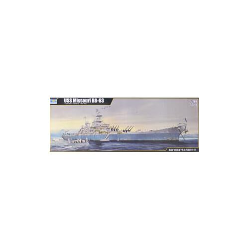 Trumpeter 1/200 scale model 03705 US Navy Iowa class BB-63 "Missouri" battleship