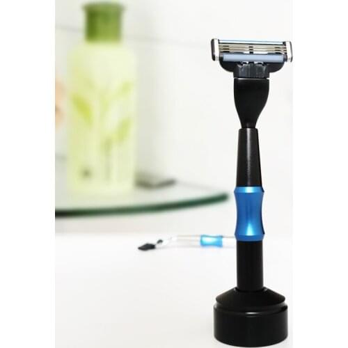 Heavyweight All-Metal Triple Blade Razor-One Mach Triple Blade Razor Included