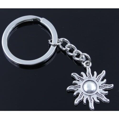 New Fashion Men 30mm Keychain DIY Metal Holder Chain Vintage Sun Sunburst 28x25mm Silver Color Pendant Car Keychain Gift