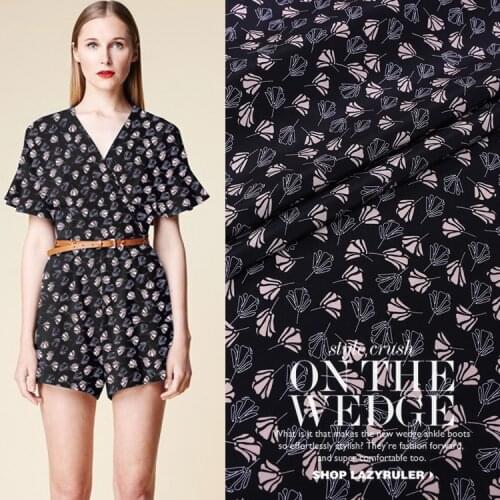 Customized spring and summer digital printing silk drape, breathable mulberry silk crepe de chine dress shirt silk fabric