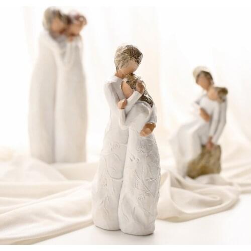 American Style People Model Desk Decoration Modern Couples Resin Charms Figurines Family Birthday Mothers Day Christmas Gifts