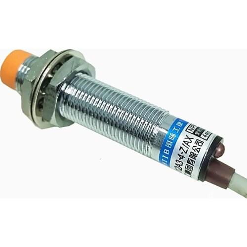 1PCS M12 DC Three Wire NPN NC 4mm distance measuring Inductive proximity switch sensor LJ12A3-4-Z/AX