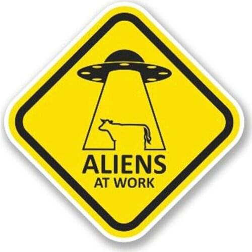 LLY-0606 Funny Car Sticker Aliens At Work Sign Decal PVC Reflective Waterproof Creative Automobile Accessories Decals Decor