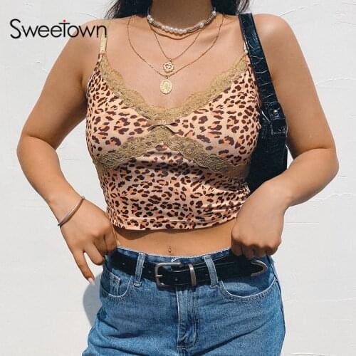 Sweetown Patchwork Lace Edge Leopard Crop Top Women Sleeveless Sexy Party Clubwear V Neck Slim Streetwear Top Tees Y2K Aesthetic