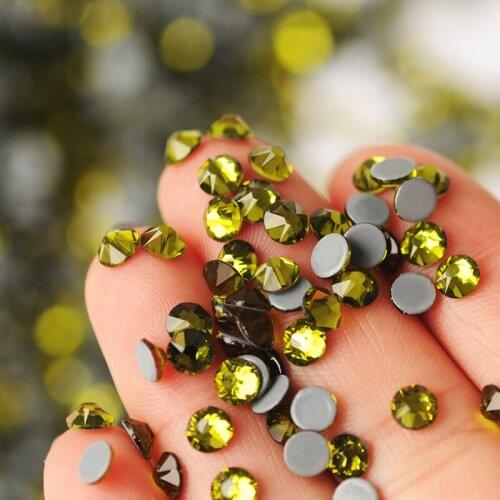 2088 Iron On Strass Olivine Crystal Rhinestones Stones 8 big 8small For Clothes Dresses DIY Accessories