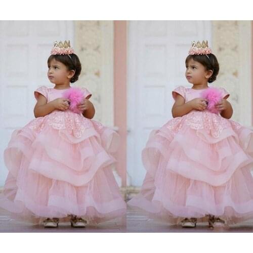 Sweet Flower Girl Dresses Tiered Skirts Special Occasion For Weddings Floor Length Kids Pageant Gowns Appliques Communion Dress