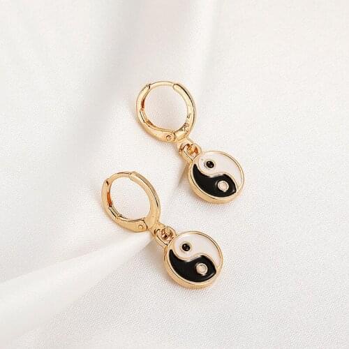 Bagua Yin and Yang Tai Chi Round Circle Earrings Colorful Aesthatic Hoop Earrings for Women Party Ear Rings Statement Jewelry