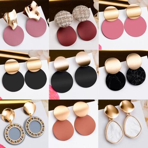 LOVR 2020 New Fashion Round Dangle Drop Earrings for Women Korean Statement Geometry Heart Gold Earrings Wedding Party Jewelry