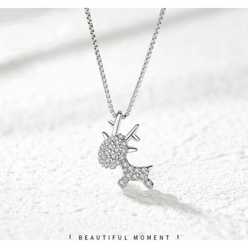 Cute Fawn Necklace Woman Student Simple Fresh Elk Clavicle Chain Necklace Girlfriends Christmas Day Gift