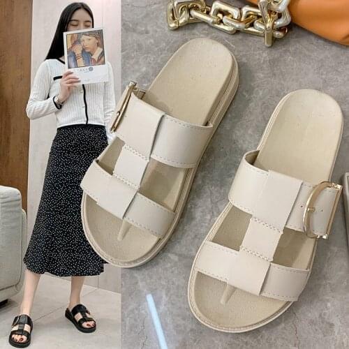 Slippers Womens Outer Wear 2021 Summer Hot Style Ins Tide Thick-soled Casual Sandals One Word Sponge Cake Beach Shoes