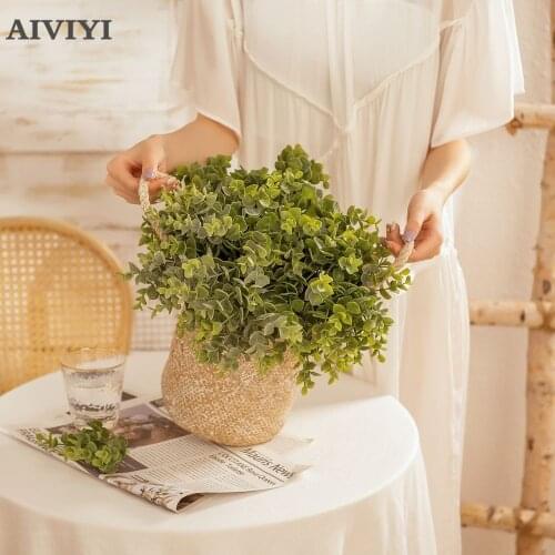 11 Heads Feel Eucalyptus Bunch Artificial Plant Plastic Simulation Eucalyptus Leaves Bouquet Home Garden Shop Table Decor Leaf