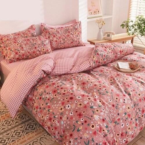 Byetee Linens