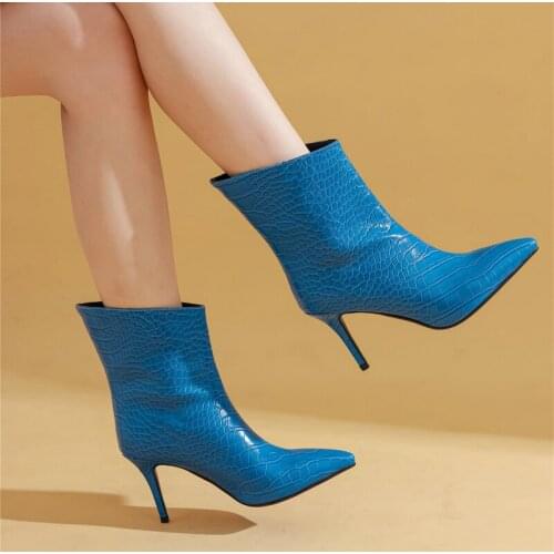 Crocodile Pattern Artificial Leather Winter Womens Western Boots Loose Sleeve8CM Stiletto Pointed Ankle Boots New Womens Shoes