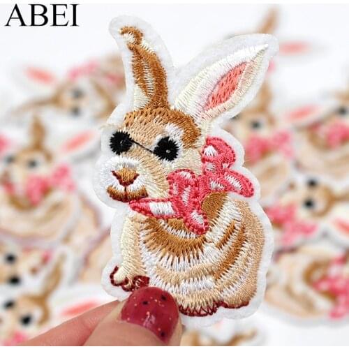 10pcs/lot Embroidered Cute Rabbit Patches Iron On or Sew Animal Stickers DIY Handmade Clothes Appliques Embroidery Motif Badge