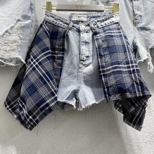 Female 2021 Korean Summer New Wild Retro Contrast Color Stitching Plaid High Waist Irregular Wide Leg Denim Shorts Women Y760