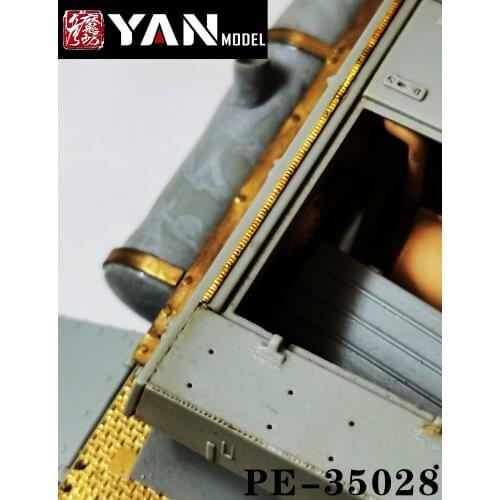 Yan Model PE-35028 Welding Pattern of Chariot (1/35, 1/48, 1/72)