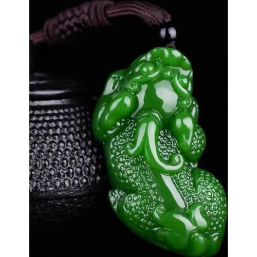 Natural Green Jade Pixiu Pendant Necklace Charm Jewellery Fashion Accessories Hand-Carved Man Luck Amulet Sweater Chain
