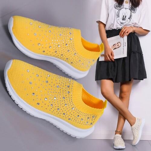 New Style Rhinestone Mesh Sneakers Women Fashion Flat Shoes Barefoot Shoes Lightweight Soles Large Size Womens Shoes 35-43