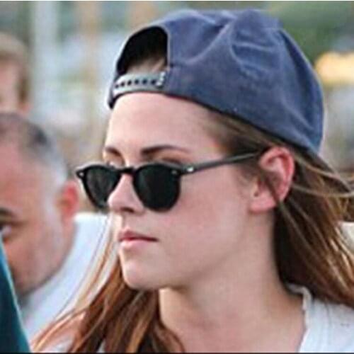 Classic Retro Round Women Sunglasses Plastic Fashion Brand Designer Female Gradient Sun Glasses UV400 Men Oculos Feminino