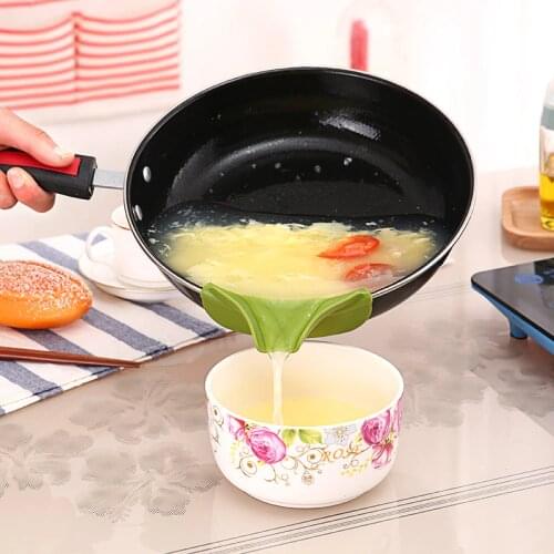 Silicone Slip Pour Soup Spout Funnel Pots Pans Bowls Jars Anti-spill Kitchen Gadget Tool Liquid Funnel ferramentas da cozinha