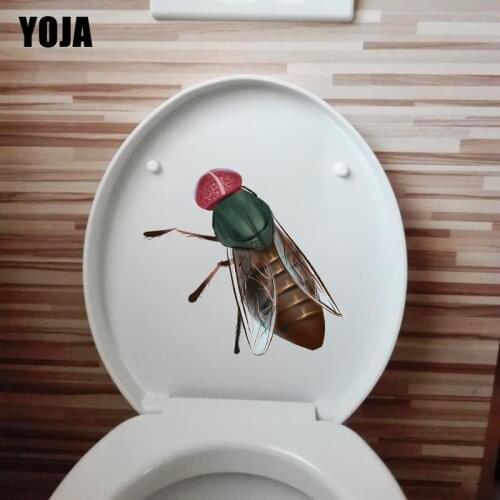 YOJA 23.7×21.3CM Creative Cartoon Fly Bathroom Decor Toilet Sticker Funny Wall Decals T1-2860
