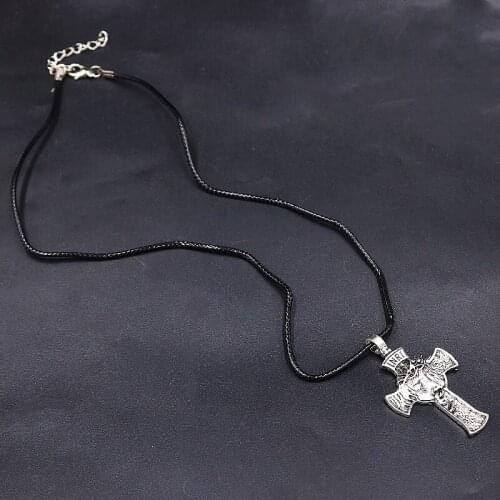 1pc Vintage Christian Crown of Thorns Jesus Cross Pendant Necklace DIY Charm Leather Rope Jewelry Crafts Handmade Gift P760