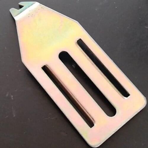 Rabbit head iron plate plastic seat with high rigidity and no mesh yarn guiding head Twist machine parts for Textile machinery