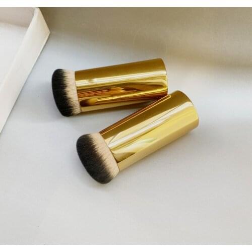 Beauty in the Buff Airbuki Foundation Makeup Brush - Flawless Foundation beauty Cosmetics Brush Tools