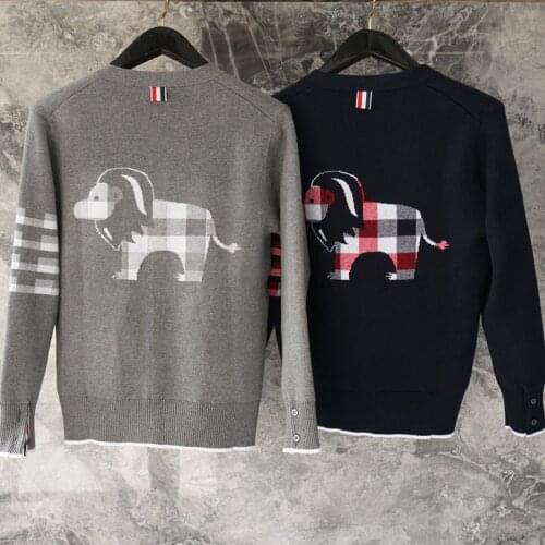 2021 Fashion Brand Sweaters Men Women Slim Fit V-Neck Cardigans Clothing Striped Wool Little Lion Pattern Casual Coat