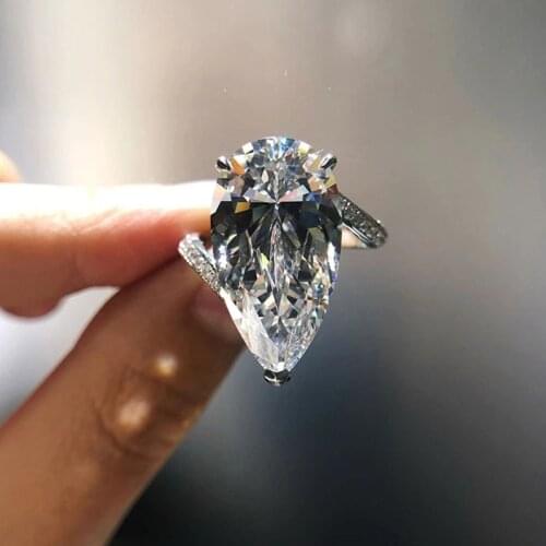 Huitan Big Crystal Drop CZ Bridal Finger Rings for Wedding Novel Design Stylish Women Party Finger Ring Love Gift Trendy Jewelry