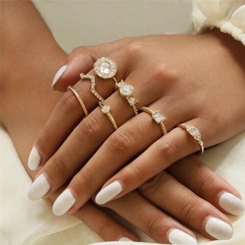 7Pcs/Set Bohemia Exquisite Fashion Pavé Crystal Gold Ring Set Women Noble Elegant Anniversary Jewelry Accessories