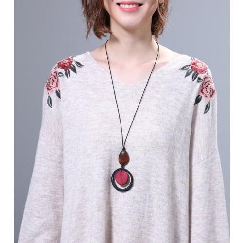 Long Leather Necklace for Women Wood Pendant Fashion Jewelry Gifts Neck Chokers Rope Chain Statement Suspension Decoration