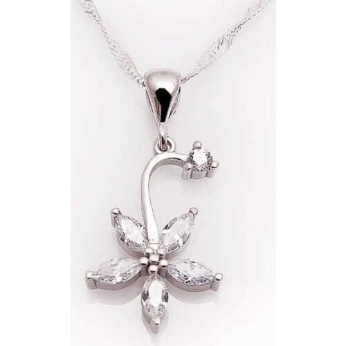 Silverlina Silver Flower Lady Necklace