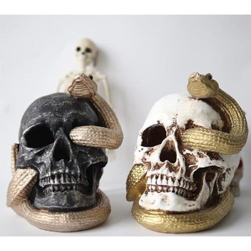 Halloween Luminous Simulation Snake Ghost Skull Head Decoration Snake Around The Skeleton Halloween Haunted House Decoration