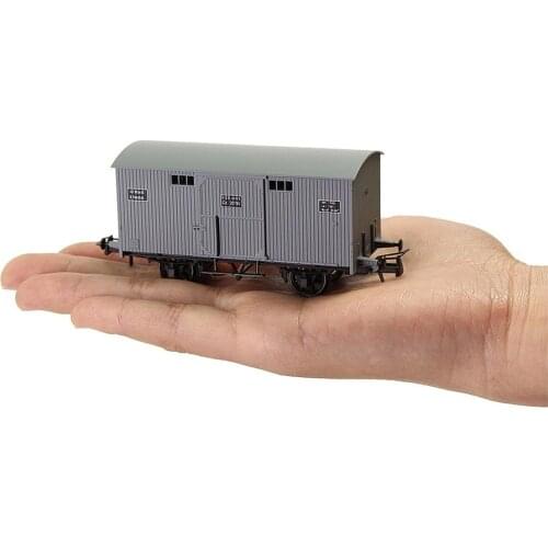 HO Scale 20ft Box Car Wagon 20' Railway Carriage 1:87 Model Train Rolling Stock Freight Car C8728B 1pc/2pcs/3pcs