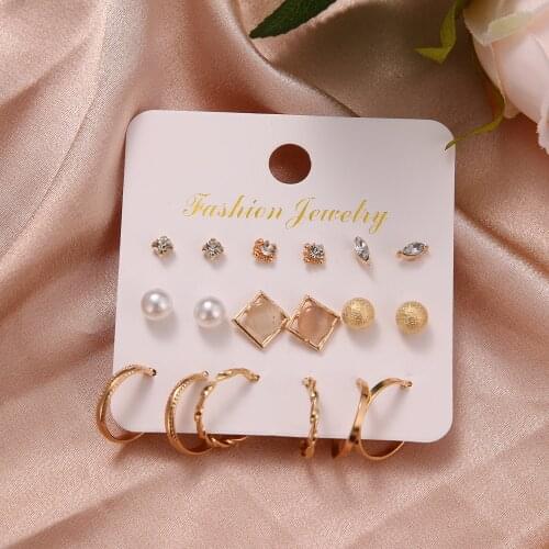 UMKA Hot Sale Fashion Earrings Set For Women New Trendy Flower Round Geometric Metal Stud Earring 2021Trend Female Jewelry