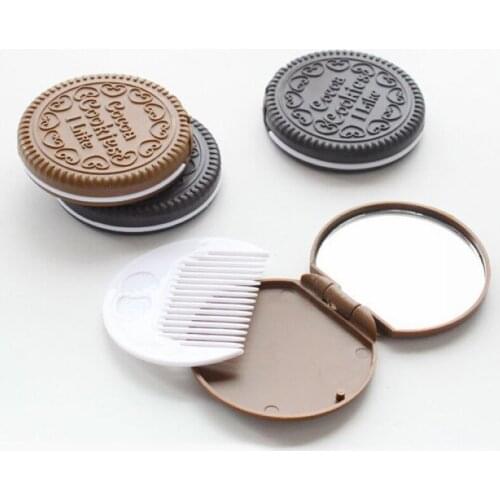 CASHOU65 Travel Makeup Mirror Cute Chocolate Chip Cookie Shape Creative Design Mini Pocket Mirror with Comb Portable Mirror Set