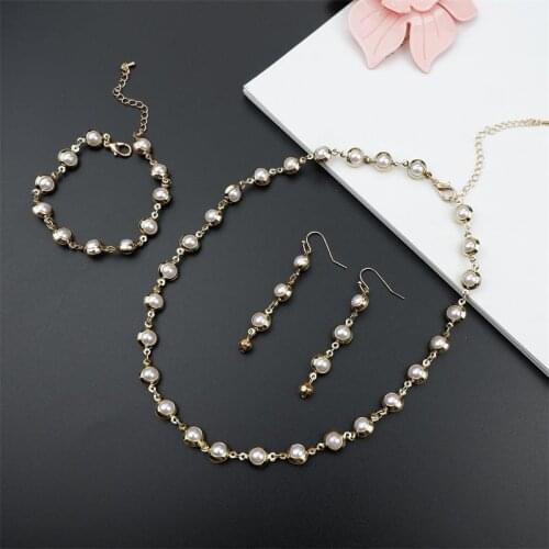 Pearl Chain Necklace Good Quality White Pearl Necklace Set Women Jewelry Gold Color Fashion Choker Cute Collar Collier Female