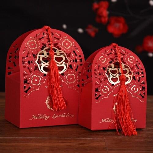 10x7.5xm Hollowed Red Candy Box Gift Box Bride Groom Wedding Gifts For Guests Candy Box