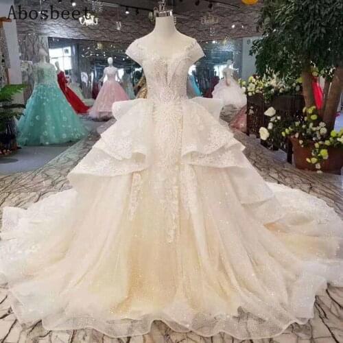 Tiered Lace Ball Gown Wedding Dress 2021 Exquisite Beads 200CM Cathedral Train Shiny Wedding Gown Bridal Lace Up Back