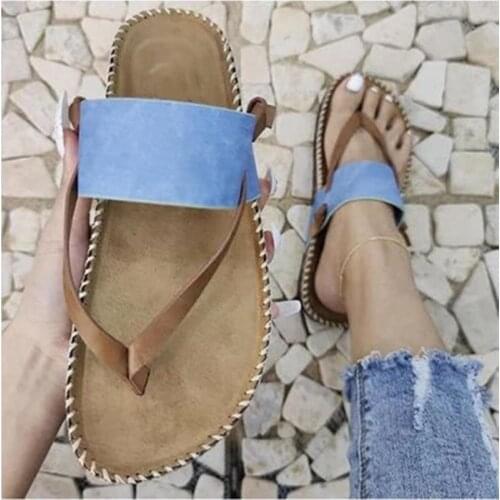 2020 Summer Womens Slippers European and American Flat Bottom Breathable Roman Flip-Flop Sandals and Slippers Large Size 3Color