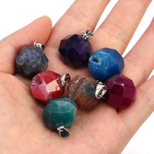 Natural Stone Dragon Bone Agates Pendant Necklace for Women Crystal Stone Necklaces Pendants Jewelry Size 17x30mm