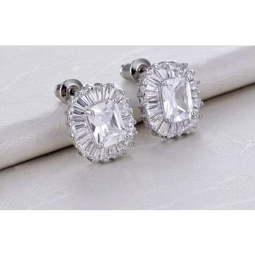2020 fashion shiny rhinestone women earrings charming stud earring