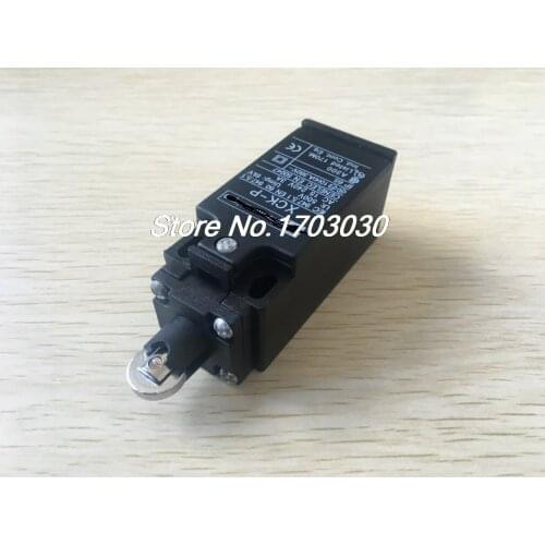 XCK-P102 Roller Plunger Actuator Momentary Compact Limit Switch AC380V 4A