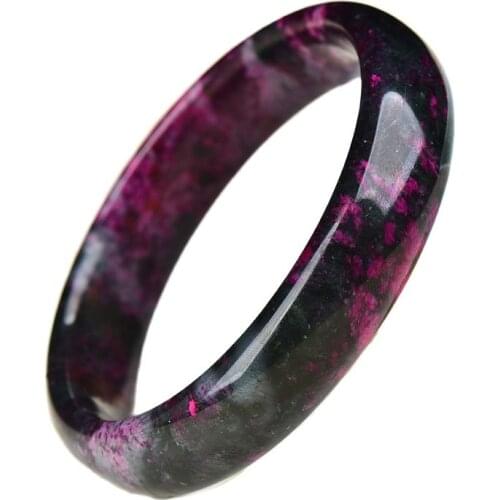 China Hand Engraving Natural Jade Bracelet 63mm Diameter Woman Bangle