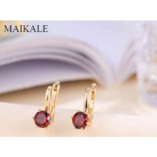 MAIKALE Classic Round Korea Design MultiColor Zirconia Small Stud Earrings for Women Jewelry Wedding Party Gifts High Quality