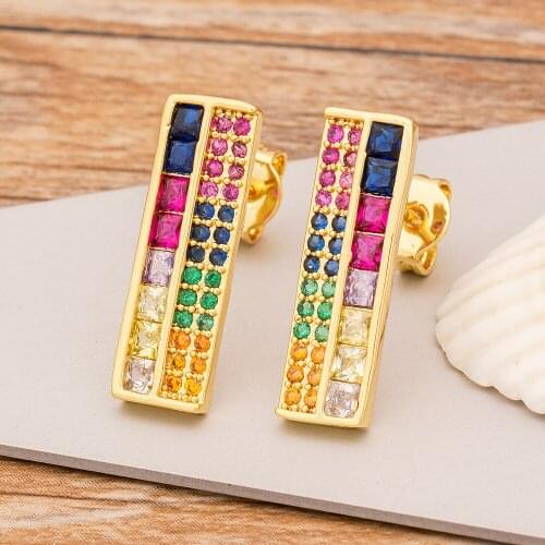 New Fashion Geometric Gold Color Stud Earrings Colorful CZ Stone Crystal Charm Statement Earring For Women Wedding Party Jewelry