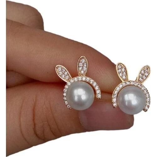 YYGEM Cute Style Cubic Zirconia Pave Rabbit Shape Natural Freshwater Cultured White Pearl Stud Earrings