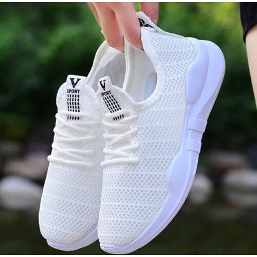Womens sports breathable mesh casual sports shoes, walking shoes, soft sole, comfortable lace-up old Beijing cloth shoes