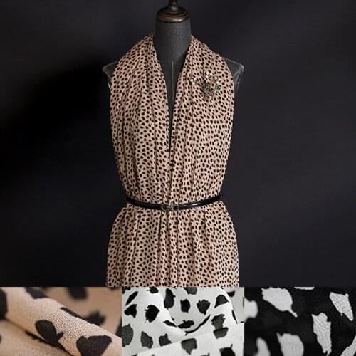 150CM Wide 180G/M Weight Leaves Print White Black Brown Triacetate Polyester Fabric for Autumn Spring Dress Coat Jacket E1422